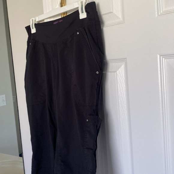 Healing hands scrub pants- purple label yoga - Picture 3 of 7